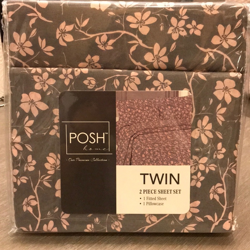 Twin sheet set